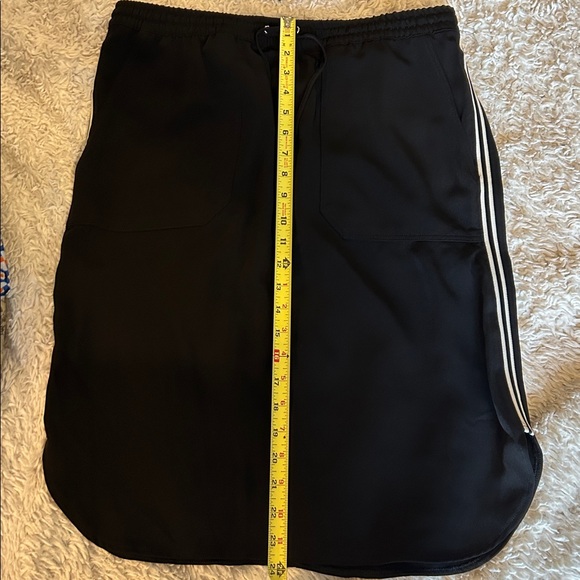 Lauren Ralph Lauren Blk Skirtw/White Track Stripes wPockets,Elastic&Drawstring.8 - Picture 5 of 6